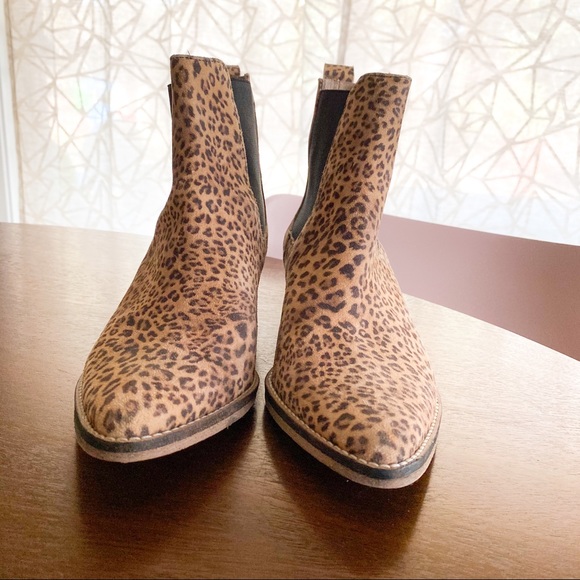 7.5/8 Ivylee Copenhagen Stella Leopard Suede Boots - Picture 2 of 6